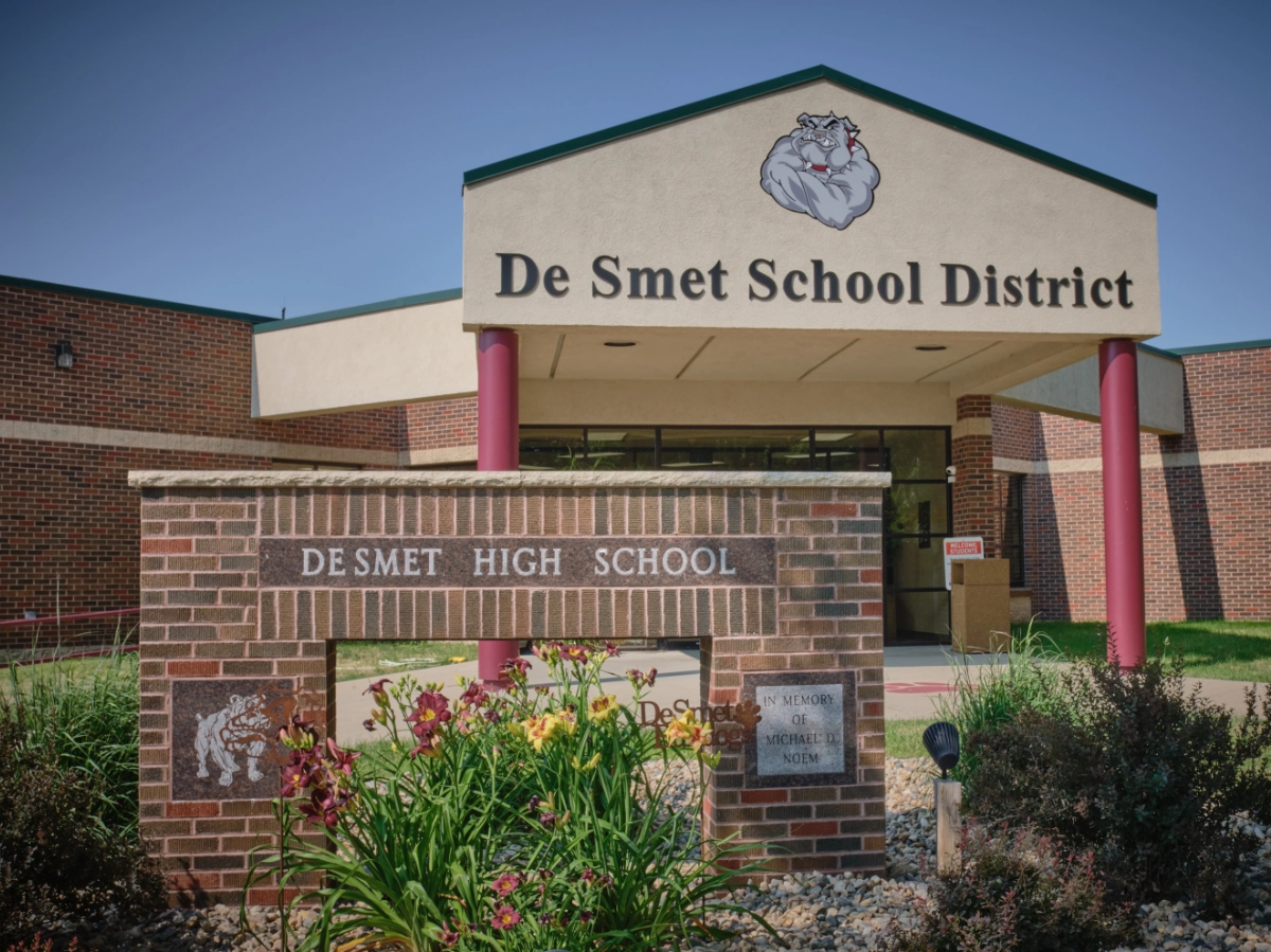 De Smet High School