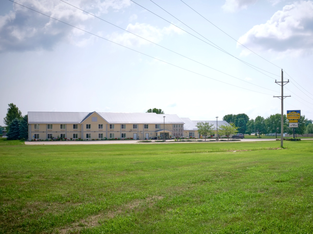 De Smet Super Deluxe Inn