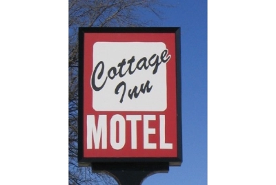 Cottage Inn Motel
