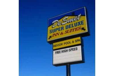 De Smet Super Deluxe Inn