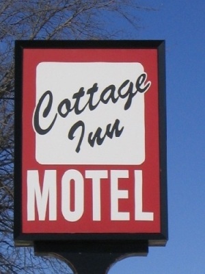Cottage Inn Motel