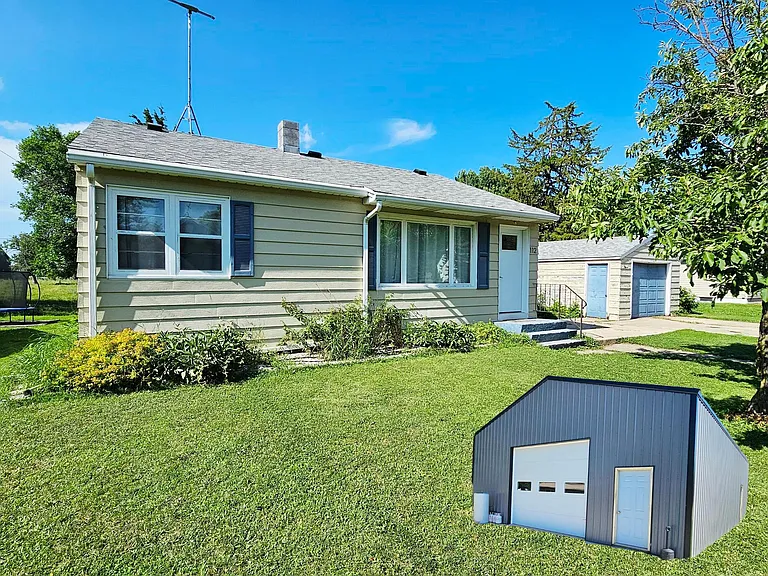 Great Home with 30x50 Heated Shop