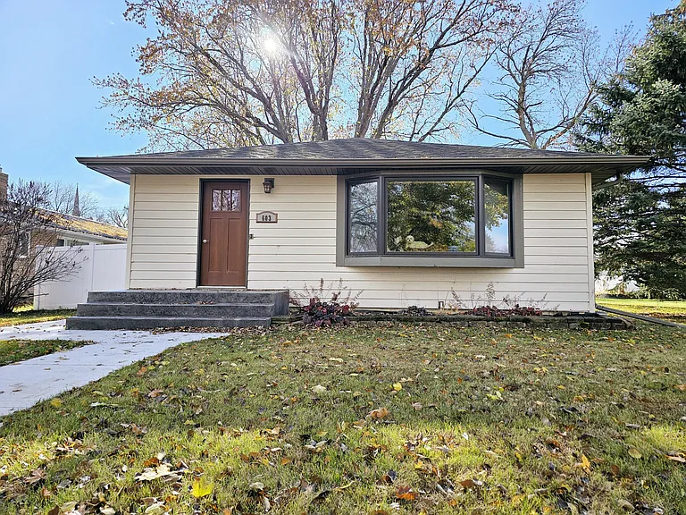 Move in Ready with 3 Car Garage