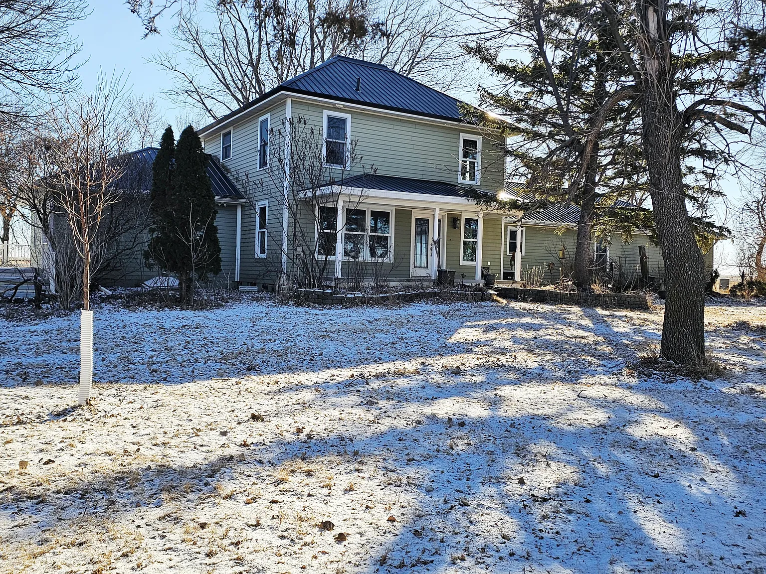 Peaceful Country Living - Image 1